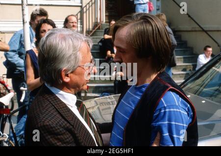 Von der Presse hofierte Autorenlesung des Ex-RAF-Terroristen Peter Jürgen Boock aus seinem Buch 'Abbruch' im Literaturhaus in Hamburg, Deutschland 1988. Stockfoto