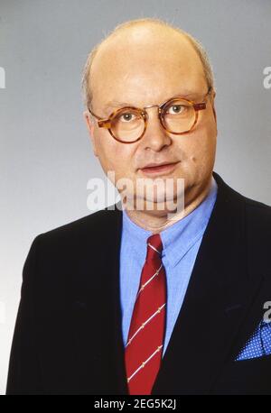 Bodo Hugo Hauser, deutscher Journalist und Moderator beim ZDF in Mainz, Deutschland 1993. Stockfoto