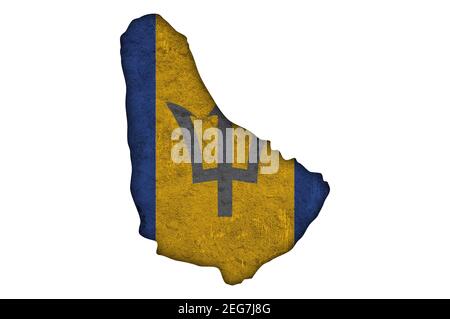 Karte und Flagge von Barbados auf verwittertem Beton Stockfoto