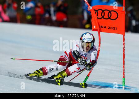 Cortina, Italien. Feb 18 2021: - Ramona Siebenhofer (AUT) hält nach dem ersten Lauf 2021 Platz 14th FIS Alpine Ski Weltmeisterschaften - Riesenslalom - Damen, Alpinskirennen in Cortina (BL), Italien, Februar 18 2021 (Foto by IPA/Sipa USA) Credit: SIPA USA/Alamy Live News Stockfoto