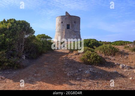 Der Turm von Pizzo befindet sich in der Gemeinde Gallipoli, in der Ortschaft Punta Pizzo.Italien (Apulien). Stockfoto