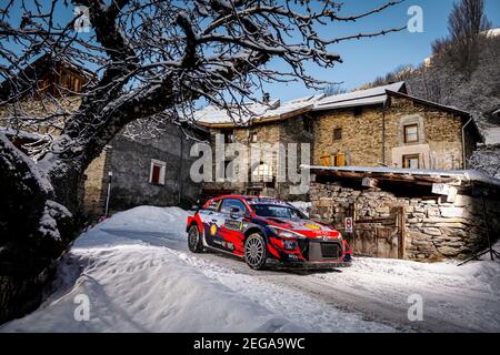 08 Ott TANAK (EST), Martin JARVEOJA (EST), HYUNDAI SHELL MOBIS WORLD RALLY TEAM, HYUNDAI I20 Coupe WRC, WRC, Aktion während der WRC World Rally Car Championship 2021, Rallye Monte Carlo am 20. Bis 24. Januar 2021 in Monaco - Foto Francois Flamand / DPPI Stockfoto