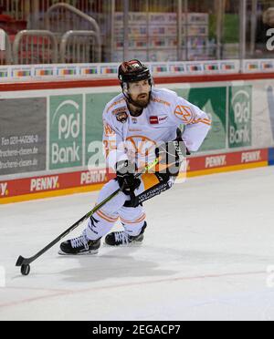 Düsseldorf, Deutschland. Februar 2021, 16th. Pekka JORMAKKA (WOB) Action, Eishockey 1st Bundesliga, DEL Group North Spieltag 18, Düsseldorfer EG (DEG) - Grizzlys Wolfsburg (WOB) 1: 2 OT, am 16. Februar 2021 in Düsseldorf Â Nutzung weltweit Quelle: dpa/Alamy Live News Stockfoto