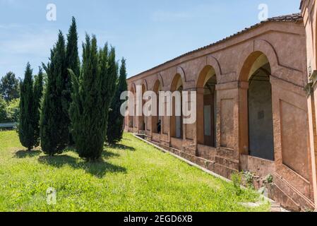 Der Portico di San Luca, ein überdachter Weg von Bologna zum Heiligtum der Madonna di San Luca eine Kirche auf einem Hügel in Bologna Italien Stockfoto