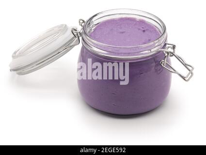 Hausgemachte Ube Halaya (lila Yam Marmelade) im Glas, philippinische Lebensmittel Stockfoto