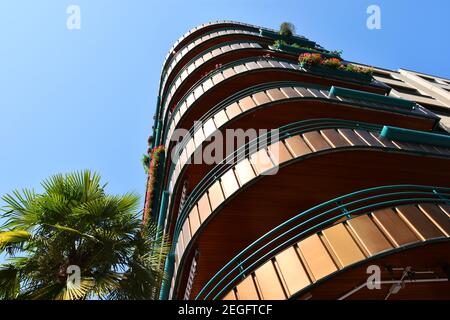 Montreux, Schweiz- 24. August 2019. Gebäude Außenfassade in Montreux Zentrum, Schweiz Stockfoto