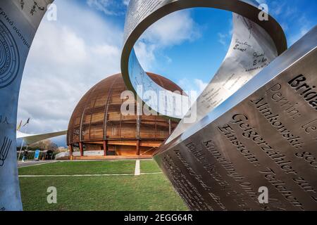 CERN - Europäische Organisation für Kernforschung - Globus der Wissenschaft und Innovation - Genf, Schweiz Stockfoto