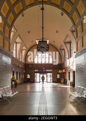 Kedzierzyn Kozle Oktober 19 2019 Innenansicht des Hauptbahnhofs Stockfoto