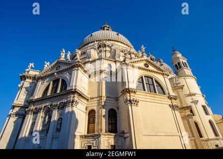 Basilica di Santa Maria della Salute (Heilige Maria der Gesundheit), eine katholische Kirche in Venedig, Italien Stockfoto