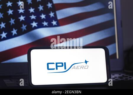 Brasilien. Februar 2021, 13th. In dieser Abbildung ist ein CPI Aero-Logo auf einem Smartphone mit der Flagge der Vereinigten Staaten im Hintergrund zu sehen. Kredit: Rafael Henrique/SOPA Images/ZUMA Wire/Alamy Live Nachrichten Stockfoto