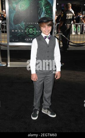 Gattlin Griffith bei GREEN LATERNE Premiere, Grauman's Chinese Theatre, Los Angeles, CA 15. Juni 2011 Stockfoto