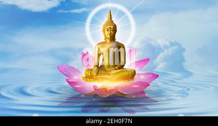 Buddha Statue Wasser Lotus Buddha steht auf Lotusblume Hintergrund Stockfoto