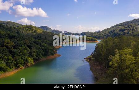 Jubilee (Shing Mun) Reservoir ist ein Reservoir in Hongkong. Es befindet sich in Shing Mun, dem Gebiet zwischen Tsuen Wan und Sha Tin, in den Neuen Territorien. Stockfoto