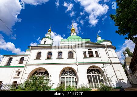 Das Danilow-Kloster (auch das Svyato-Danilov-Kloster oder das Heilige Danilov-Kloster) wurde Ende des 13th. Jahrhunderts gegründet. Moskau, Russland Stockfoto