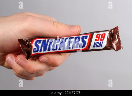 Kleine kalorienarme Mars und Snickers Schokolade Bars, die sind Unter 100 Kalorien Stockfoto