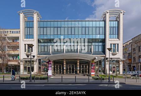 Belgrad, Serbien - 15. März 2020: Madlenianum Oper und Theatergebäude in Zemun Stockfoto