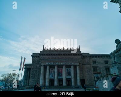 Warschau November 10 2019 Dramatisches Theater als Teil des Palastes Von Kultur und Wissenschaft am Morgen Stockfoto