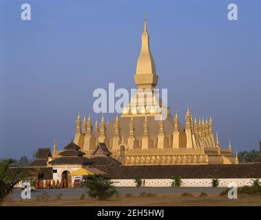 AsiaLLaos, Vientiane,der große heilige buddhistische Stupa Pha That Luang Stockfoto