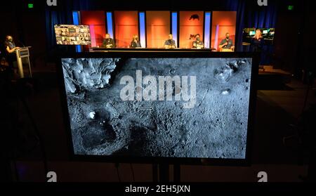 Pasadena, Vereinigte Staaten Von Amerika. Februar 2021, 18th. Ein Bild, das zeigt, wo Perseverance Mars Rover gelandet ist, wird während einer Pressekonferenz nach der Landung im NASA Jet Propulsion Laboratory am 18. Februar 2021 in Pasadena, Kalifornien, gezeigt. Der Perseverance Mars Rover landete erfolgreich und begann sofort, Daten zurück zur Erde zu senden. Quelle: Planetpix/Alamy Live News Stockfoto