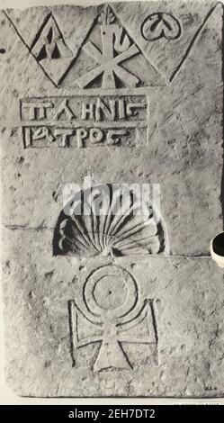 Graberary Stele mit Chi-Rho und Alpha und Omega, Ägypten, 7th-8th Jahrhundert. Stockfoto