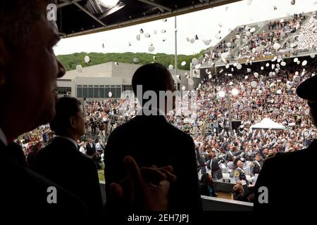 Präsident Barack Obama nimmt an der US-Militärakademie-Abschlussrede im Michie Stadium in West Point, N.Y., 22. Mai 2010 Teil. Stockfoto