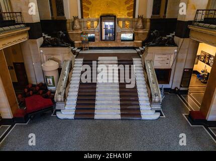 Zgorzelec Gorlitz Januar 27 2020 Interieur mit Treppe vorne Von in City Haus der Kultur Stockfoto