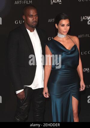 Los Angeles, USA. November 2014, 01st. Kim Kardashian, Kanye West nimmt an der LAMCA Art Film Gala Teil, die am 1st. November 2014 im LACMA in Los Angeles, CA, stattfindet. (Foto von Adam Orchon/Sipa USA) Quelle: SIPA USA/Alamy Live News Stockfoto