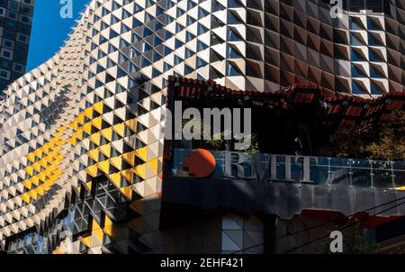 Das akademische Gebäude der RMIT University Swanston in Melbourne, Victoria, Australien. Stockfoto