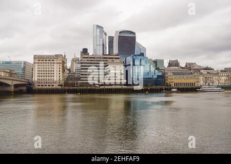 London, Großbritannien. Februar 2021, 19th. Gesamtansicht der City of London inmitten der Lockdown. Kredit: SOPA Images Limited/Alamy Live Nachrichten Stockfoto