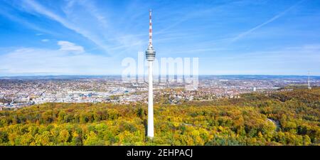 Stuttgart tv Turm Skyline Luftbild Panoramablick Stadtarchitektur Reisen Copyspace Kopieren Raum Reisen Stockfoto