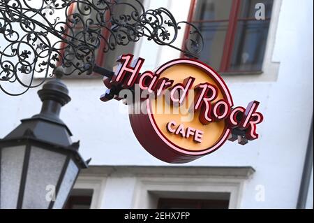 München, Deutschland. Februar 2021, 19th. Hard Rock Cafe Logo, Schild, Firmenemblem. Quelle: dpa/Alamy Live News Stockfoto