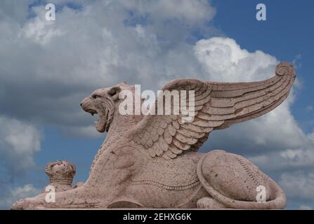Tiger von Genf. Bild dieser Tigerwache Statue, aufgenommen am Monument Brunswick in Genf, Schweiz. Das Denkmal wurde in Erinnerung an t gebaut Stockfoto