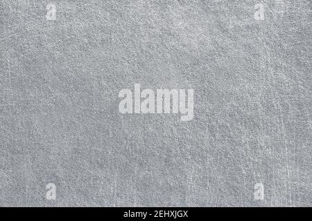 Rauer städtischer grauer Betonhintergrund mit Kratzern. Alte rustikale rissige graue Metalloberfläche. Grunge Zement oder Silber Material Hintergrund. Stockfoto