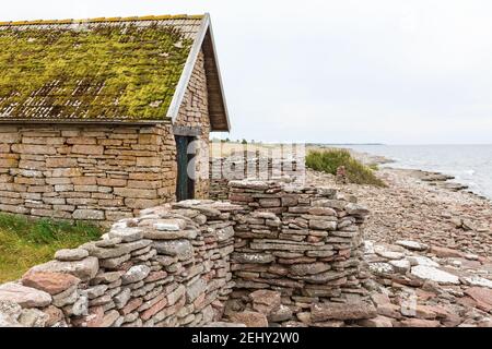 Alten Bootshaus an der Küste Stockfoto