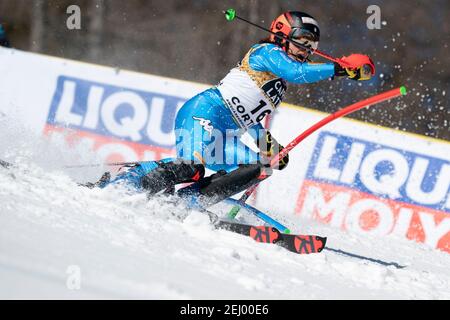 Cortina d'Ampezzo, Italien 20. Februar 2021: BRIGNONE Federica aus Italien nimmt an der TELEPASS FIS ALPINE SKI WORLD CHAMPIONSHIPS 2021 Frauen-Slalom auf der Druscié-Strecke im Dolomitengebirge Teil. Stockfoto