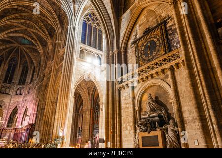 Innenraum der Kathedrale Saint Andrew in Bordeaux, New Aquitaine, Frankreich Stockfoto