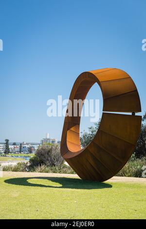 Orb von David Ball, Sculpture by the Sea 2017, Marks Park, Sydney, New South Wales, Australien. Stockfoto