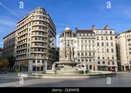 Europa, Frankreich, Lyon, Brunnen am Place des Jacobins. Place des Jacobins ist ein Platz im Viertel Bellecour, im 2nd Arrondissement von t Stockfoto