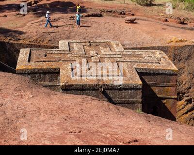 Kreuzförmige Kirche Bet Giyorgis in Lalibela - Draufsicht Stockfoto