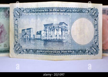 Ägyptische ein Pfund Banknote 1956 , ein altes Papier ägyptischen Banknote. Berühmte alte Banknoten , vintage Retro. , historisches altägyptisches Pharaonen-Geld Stockfoto