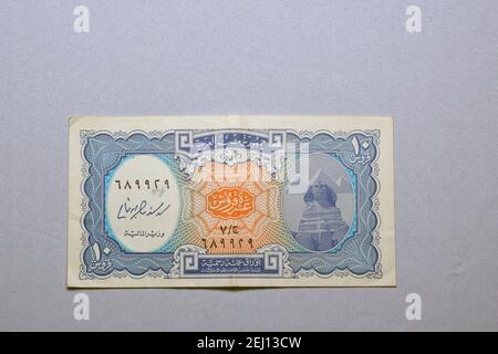 Eine alte zehn ägyptische Piasters Banknote, altes ägyptisches Geld Stockfoto