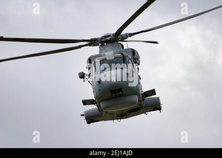 RNAS Yeovilton, Somerset / Großbritannien - Juli 6 2007:Britische Royal Navy, 829 Squadron, Fleet Air Arm, AgustaWestland EH101 Merlin HM MK 1 Mittellift Hubschrauber Stockfoto