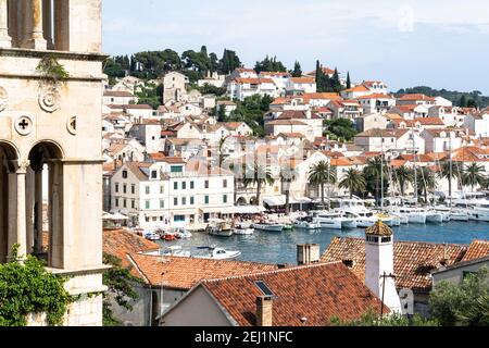 Schöne Altstadt auf der Insel Hvar, Kroatien Stockfoto