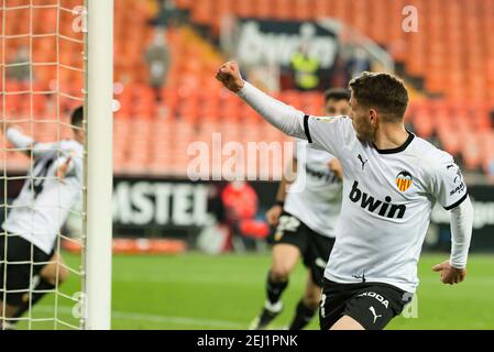 Manu Vallejo von Valencia CF beim spanischen Fußballspiel La Liga zwischen Valencia und Celta im Mestalla-Stadion in Aktion.(Endstand; Valencia 2:0 Celta) Stockfoto