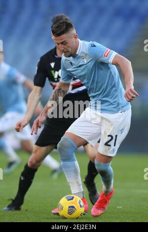 2/20/2021 - ROM, Italien. Februar 2021, 20th. Milinkovic-Savic (LAZIO) in Aktion während der italienischen Serie A Liga 2021 Fußballspiel zwischen SS LAZIO VS SAMPDORIA, im Olympiastadion in Rom (Foto von IPA/Sipa USA) Kredit: SIPA USA/Alamy Live News Stockfoto