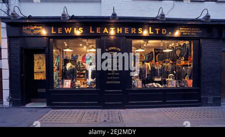 Großbritannien / London /Lewis Leathers / Lewis Leathers, Whitfield Street, London. Stockfoto