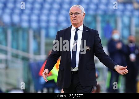 Rom, Italien. Februar 2021, 20th. Claudio Ranieri Cheftrainer von Sampdoria reagiert während der italienischen Meisterschaft Serie EIN Fußballspiel zwischen SS Lazio und UC Sampdoria am 20. Februar 2021 im Stadio Olimpico in Rom, Italien - Foto Federico Proietti/DPPI/LiveMedia Kredit: Paola Benini/Alamy Live News Stockfoto