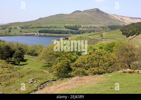 Malerische Aussicht über den Dove Stone Reservoir, Peak District, Großbritannien Stockfoto