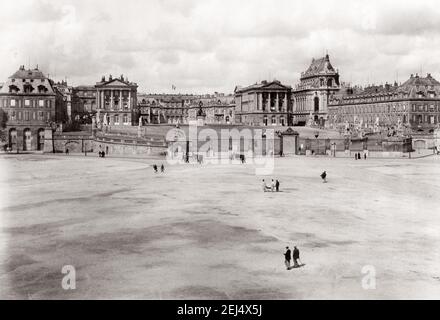 Spätes 19th Jahrhundert Vintage-Foto: Fassade des Schlosses von Versailles, Frankreich. Stockfoto