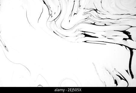 Schwarz und weiß Flüssigkeit Marmor Textur Kunst. Handgemachte Acrylfarben abstrakten Hintergrund auf Leinwand. Aus Originalkunstwerk. Stockfoto
